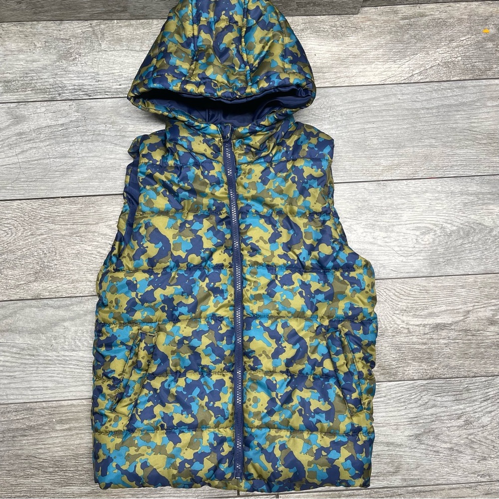 Boys OPTIMA  Blue Puffer Vest Size 12 with Full Zip Closure